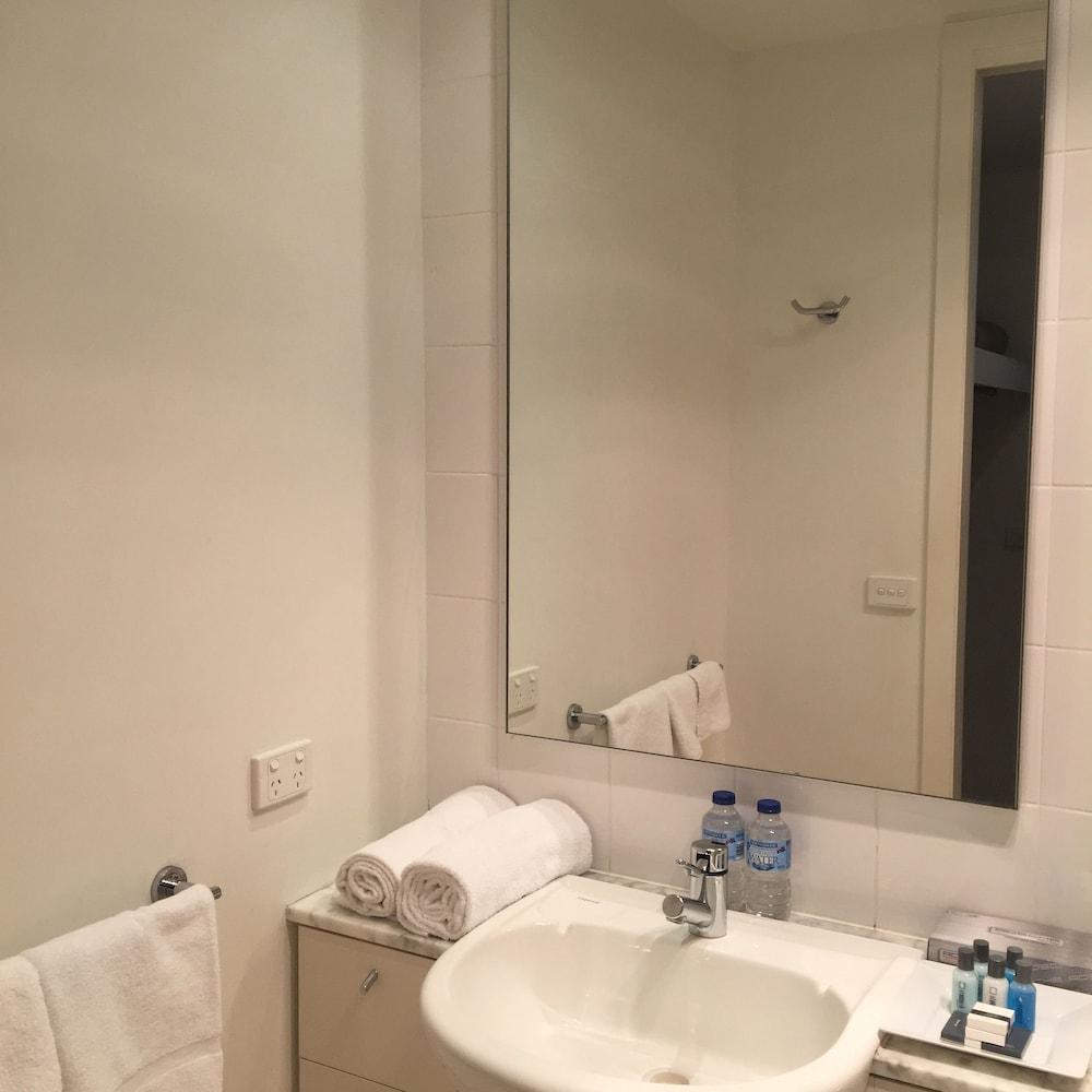 Brighton Bay Apartments Melbourne Bagian luar foto